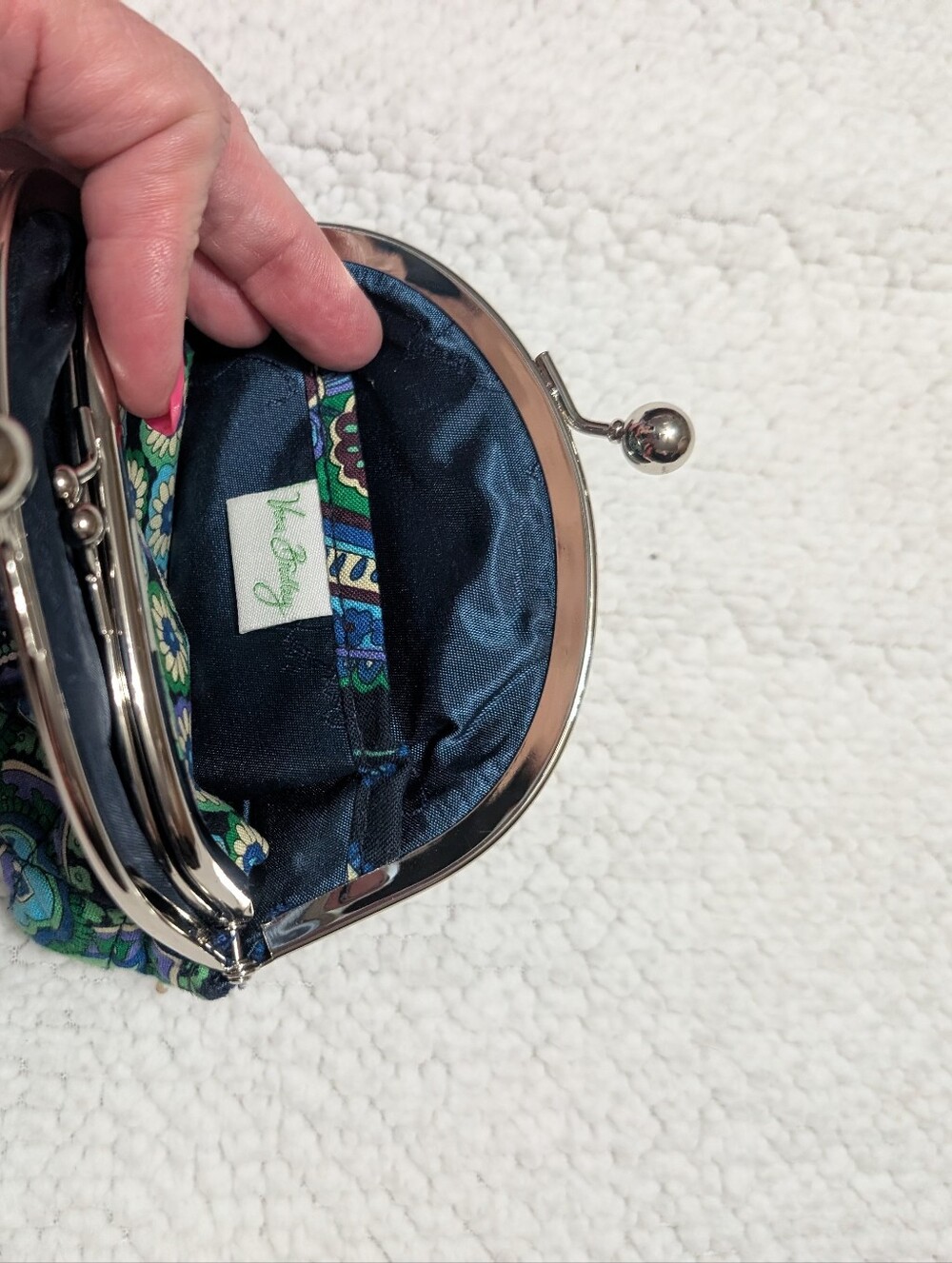 Vera Bradley double kisslock coin purse in the "Blue Rhapsody" pattern - Picture 4 of 5